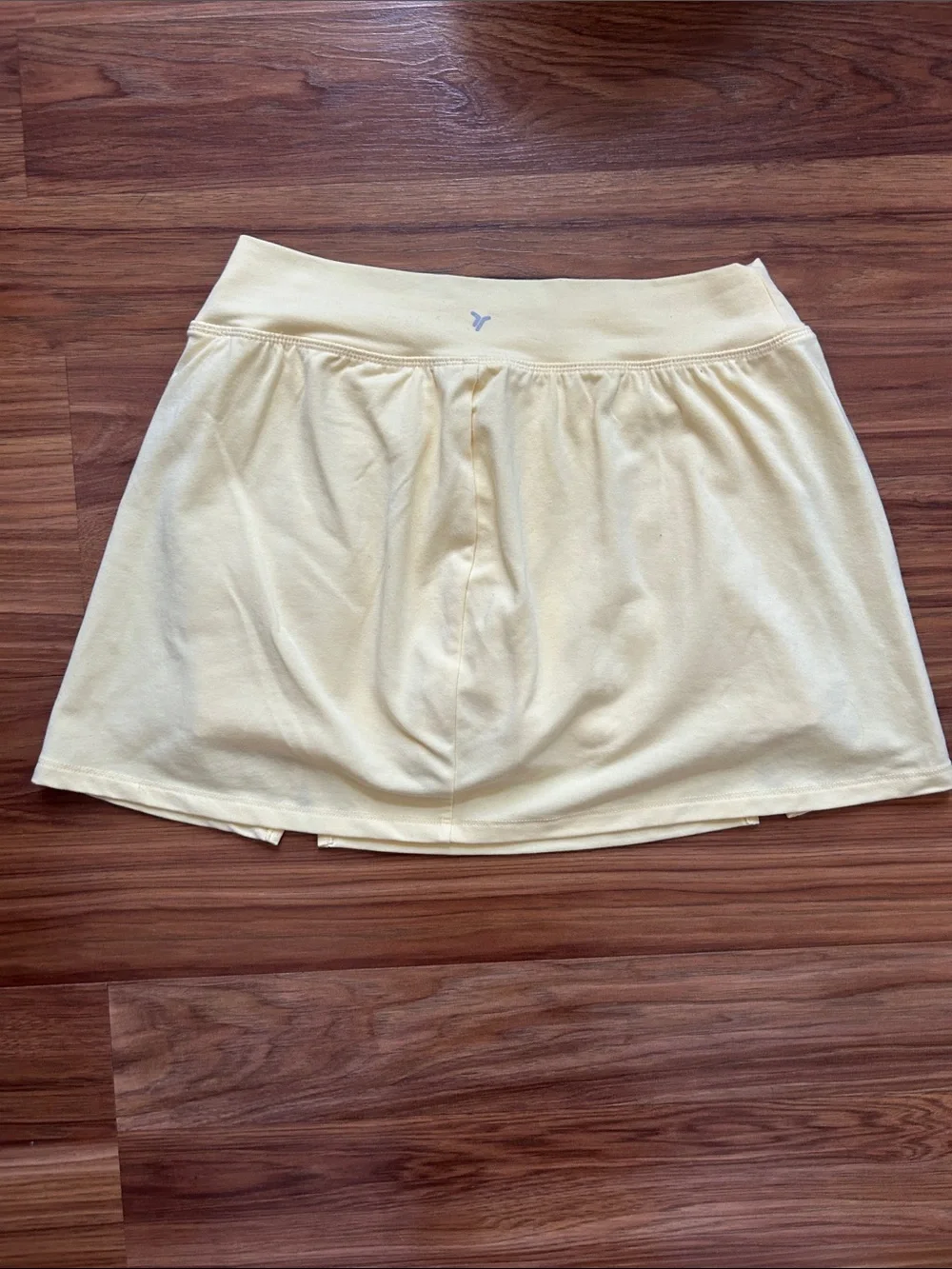 Old navy butter Yellow Athletic Skort with Side Slits